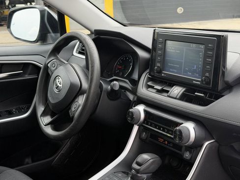Used 2020 Toyota RAV4 XLE w/ All Weather Liner Package image 53