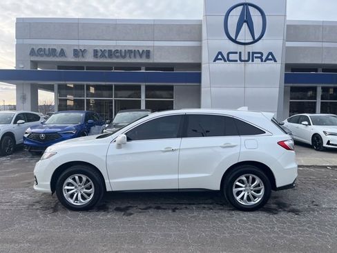 Used 2017 Acura RDX w/ Technology Package image 1