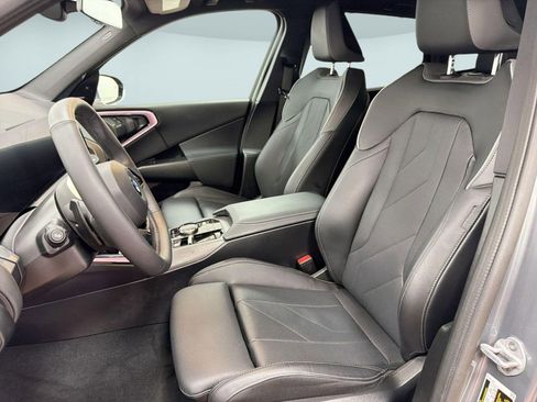 Used 2025 BMW X3 xDrive30i w/ Premium Package image 5