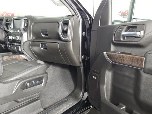 Used 2022 GMC Sierra 2500 Denali w/ Denali Ultimate Package image 35