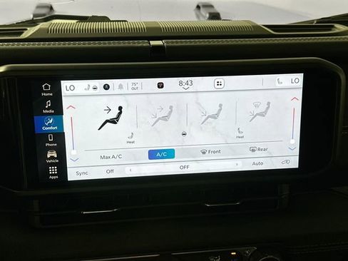 Used 2024 Jeep Wrangler Unlimited Sahara AWD/4WD image 13