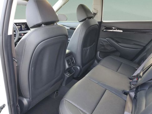 Certified 2025 Kia Seltos EX w/ EX Sunroof Package image 9