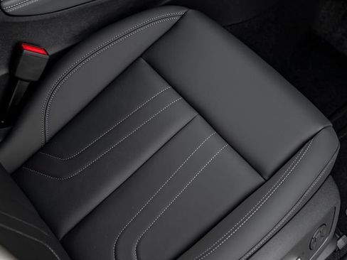 New 2026 Audi Q3 quattro 2.0T AWD/4WD image 35