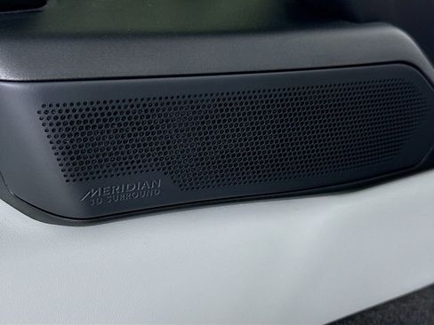 Used 2024 Land Rover Range Rover Sport Autobiography AWD/4WD image 12