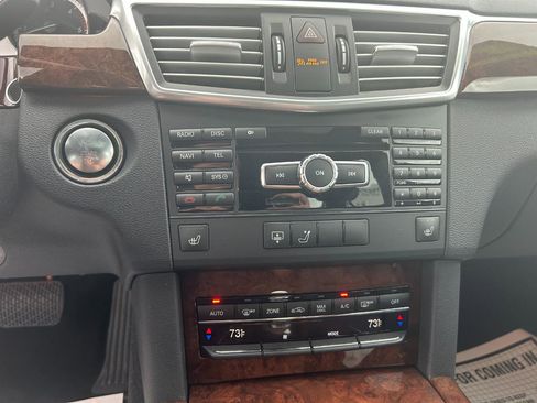 Used 2013 Mercedes-Benz E 350 BlueTEC Sedan image 28
