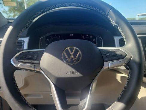 Used 2022 Volkswagen Atlas SE image 20