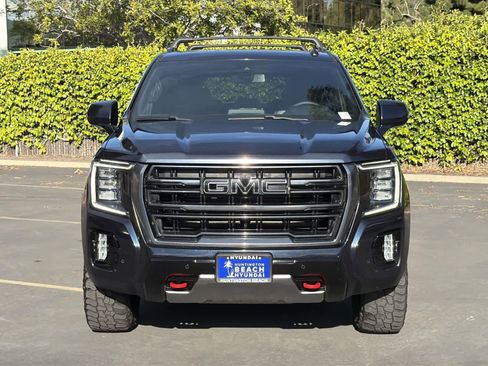 Used 2022 GMC Yukon XL AT4 w/ Max Trailering Package image 2