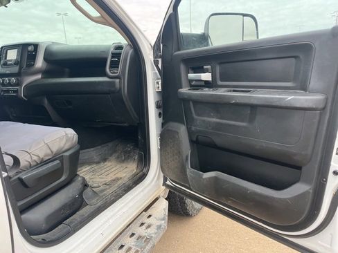 Used 2019 RAM 2500 Tradesman image 20