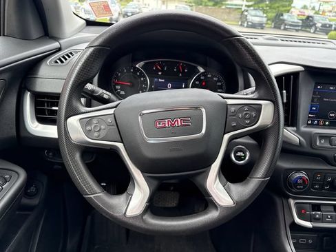 Used 2022 GMC Terrain SLE w/ Driver Convenience Package FWD image 14