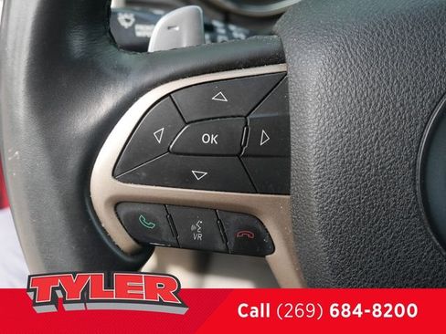 Used 2015 Jeep Grand Cherokee Limited w/ Luxury Group II AWD/4WD image 26