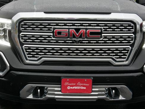 Used 2021 GMC Sierra 1500 Denali w/ Denali Ultimate Package AWD/4WD image 8