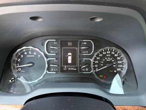 Used 2018 Toyota Tundra 1794 Edition AWD/4WD image 16