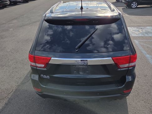 Used 2011 Jeep Grand Cherokee Laredo AWD/4WD image 10