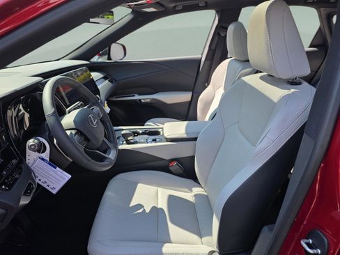 New 2026 Lexus RX 350h AWD/4WD image 30