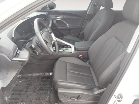 Used 2025 Audi Q5 Premium AWD/4WD image 23