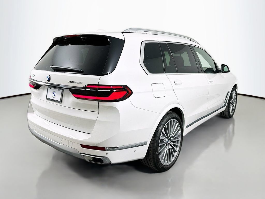 Used 2026 BMW X7 xDrive40i AWD/4WD image 5