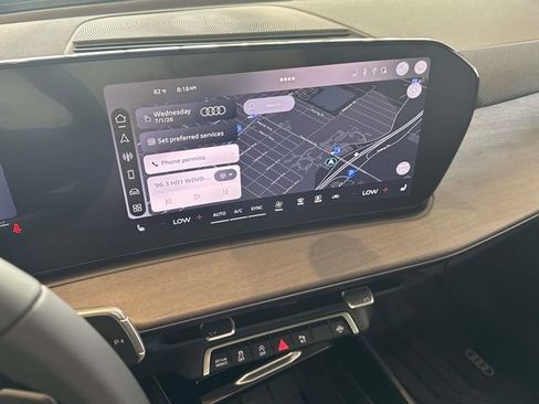 New 2026 Audi Q3 quattro 2.0T AWD/4WD image 11