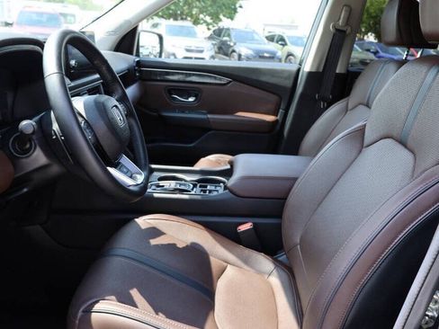 Used 2024 Honda Pilot Elite image 13