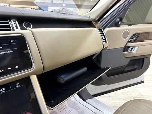 Used 2019 Land Rover Range Rover image 30