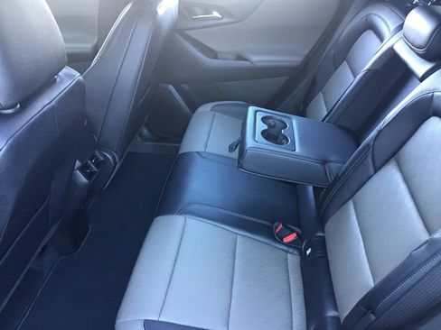 New 2026 Chevrolet Equinox LT w/ Convenience Package II image 15