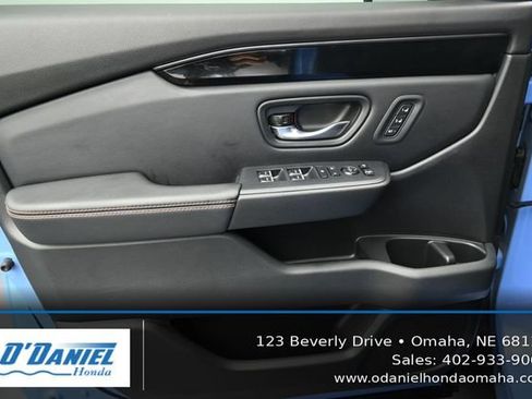 Used 2024 Honda Pilot TrailSport image 23