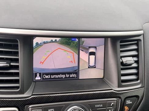 Used 2019 Nissan Pathfinder SL w/ Rock Creek Edition FWD image 26