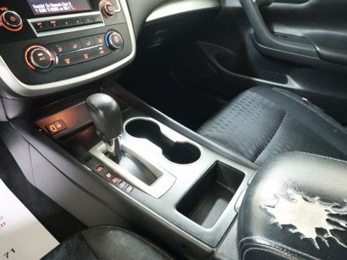 Used 2018 Nissan Altima 2.5 S w/ S Convenience Package FWD image 16