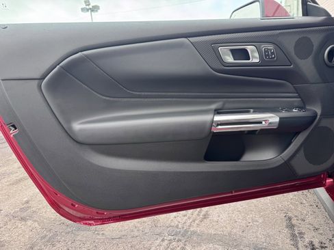 Used 2024 Ford Mustang GT Premium image 21