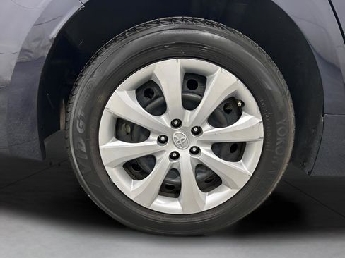 Used 2023 Toyota Corolla LE image 11