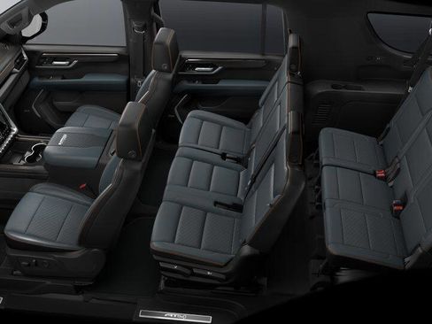 New 2026 GMC Yukon XL AT4 AWD/4WD image 9