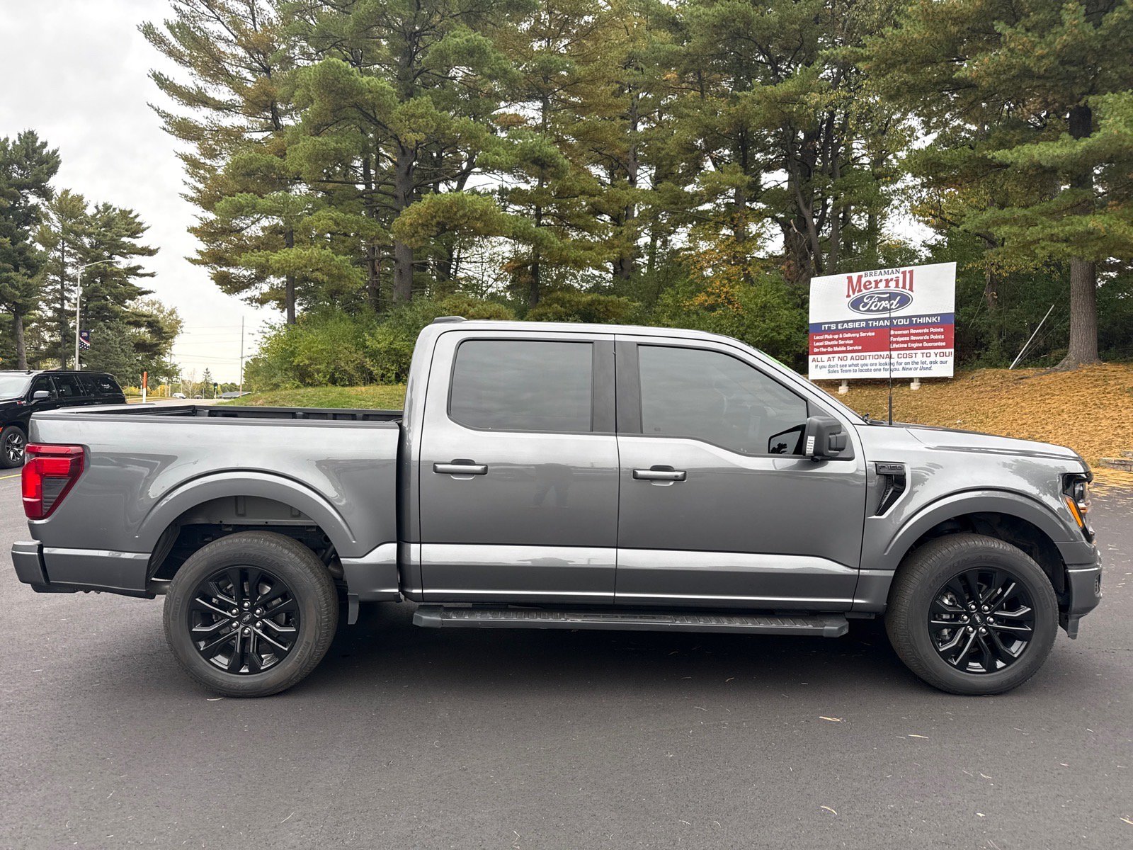 Used 2025 Ford F150 XLT w/ Equipment Group 303A High AWD/4WD image 8