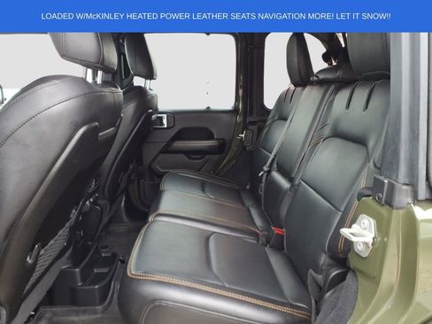 Used 2024 Jeep Wrangler Unlimited Sahara w/ Technology Group image 18