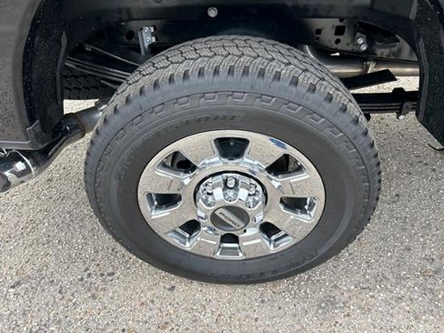 New 2024 Ford F250 Lariat w/ Lariat Ultimate Package image 2