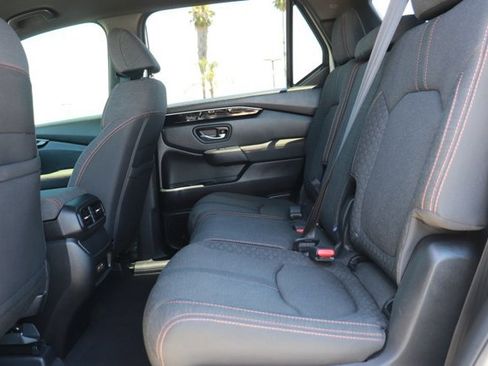 Certified 2025 Honda Pilot Sport image 14