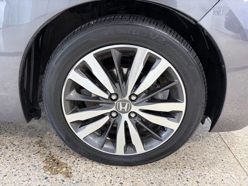 Used 2015 Honda Fit EX image 17