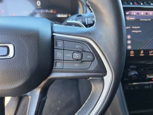 Certified 2022 Jeep Grand Cherokee Limited RWD image 35