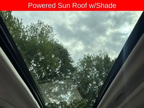 Used 2022 Subaru Crosstrek 2.0i Premium w/ Moonroof Package image 6