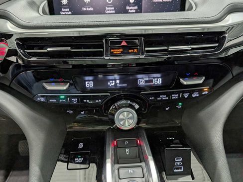 Certified 2023 Acura MDX SH-AWD image 37