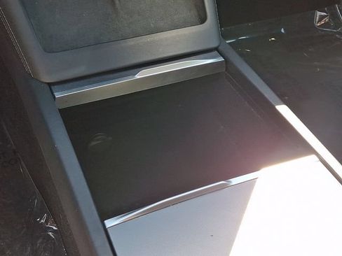 Used 2024 Tesla Model 3 Long Range RWD image 28