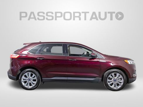 Used 2020 Ford Edge Titanium image 7