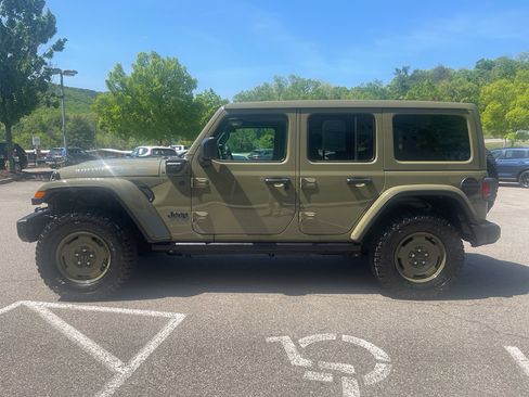 Used 2025 Jeep Wrangler Unlimited Sport S 4xe AWD/4WD image 6