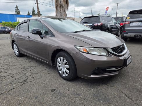 Used 2014 Honda Civic LX image 4