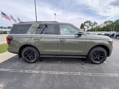 Certified 2024 Ford Expedition Timberline AWD/4WD image 5