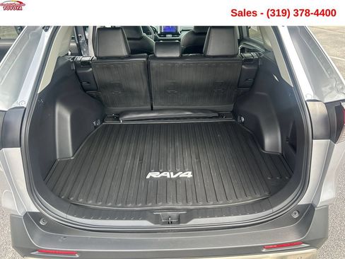 Used 2023 Toyota RAV4 XLE Premium AWD/4WD image 21