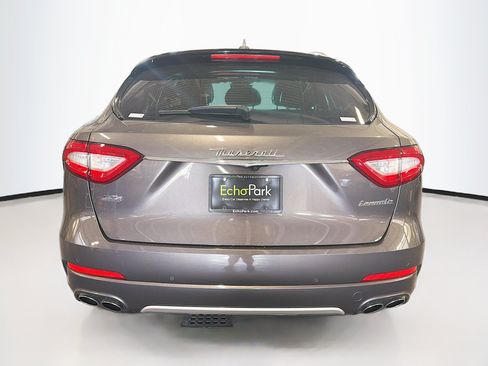 Used 2018 Maserati Levante S GranLusso AWD/4WD image 7