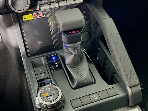 New 2025 Toyota Tacoma TRD Off-Road image 12