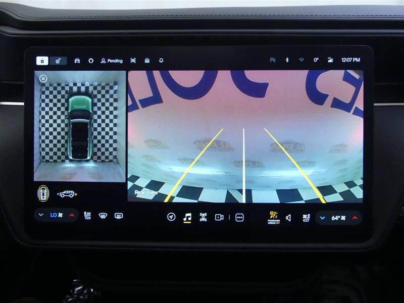 Used 2023 Rivian R1S Adventure Quad AWD/4WD image 9