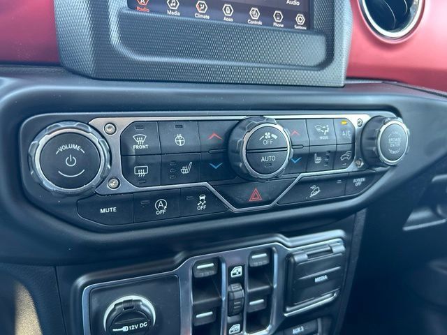 Used 2021 Jeep Wrangler Unlimited Rubicon w/ Dual Top Group AWD/4WD image 40