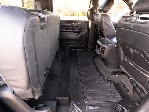 Used 2021 RAM 1500 Limited w/ Body Color Bumper Group image 34