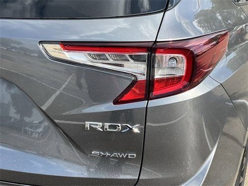 New 2026 Acura RDX SH-AWD image 7